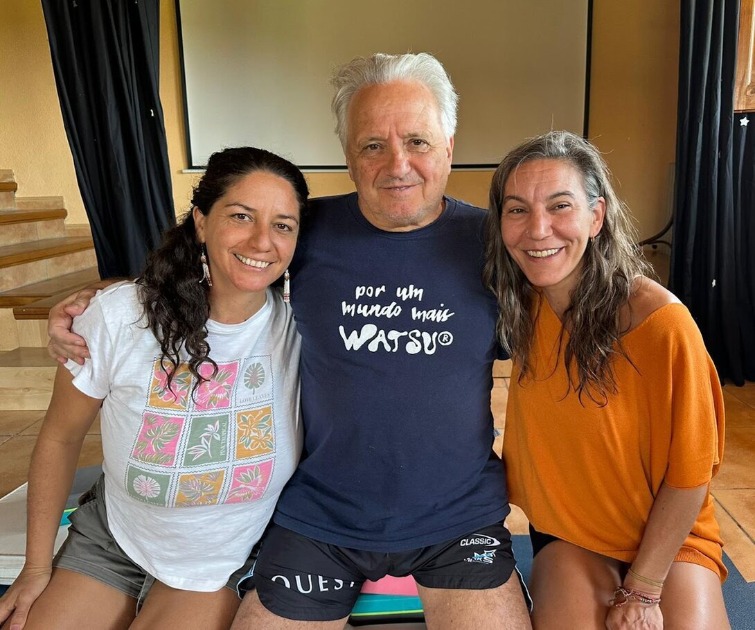 Seminario intensivo in piscina con gruppo di partecipanti